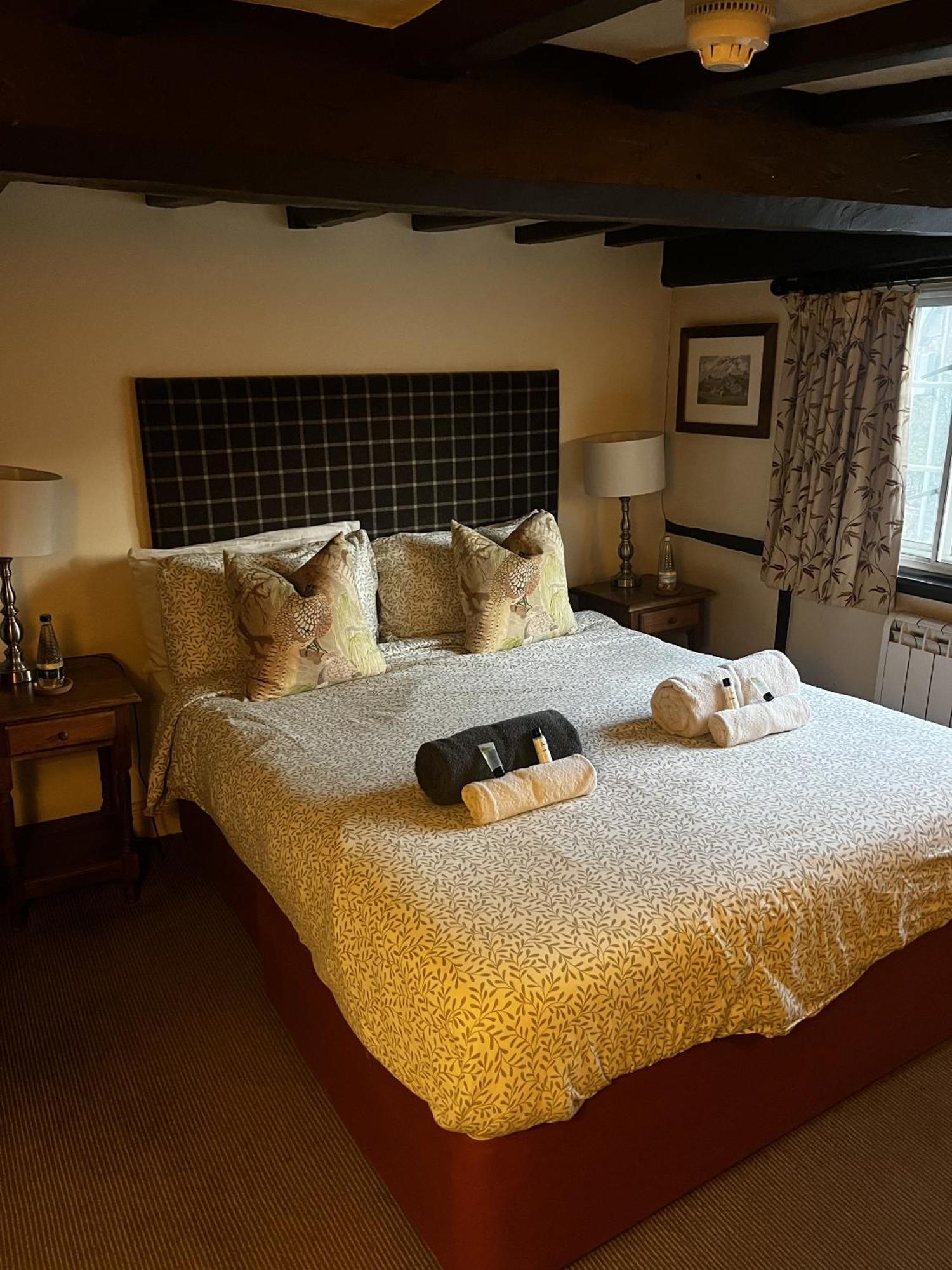 The Cherry Tree Отель 4*